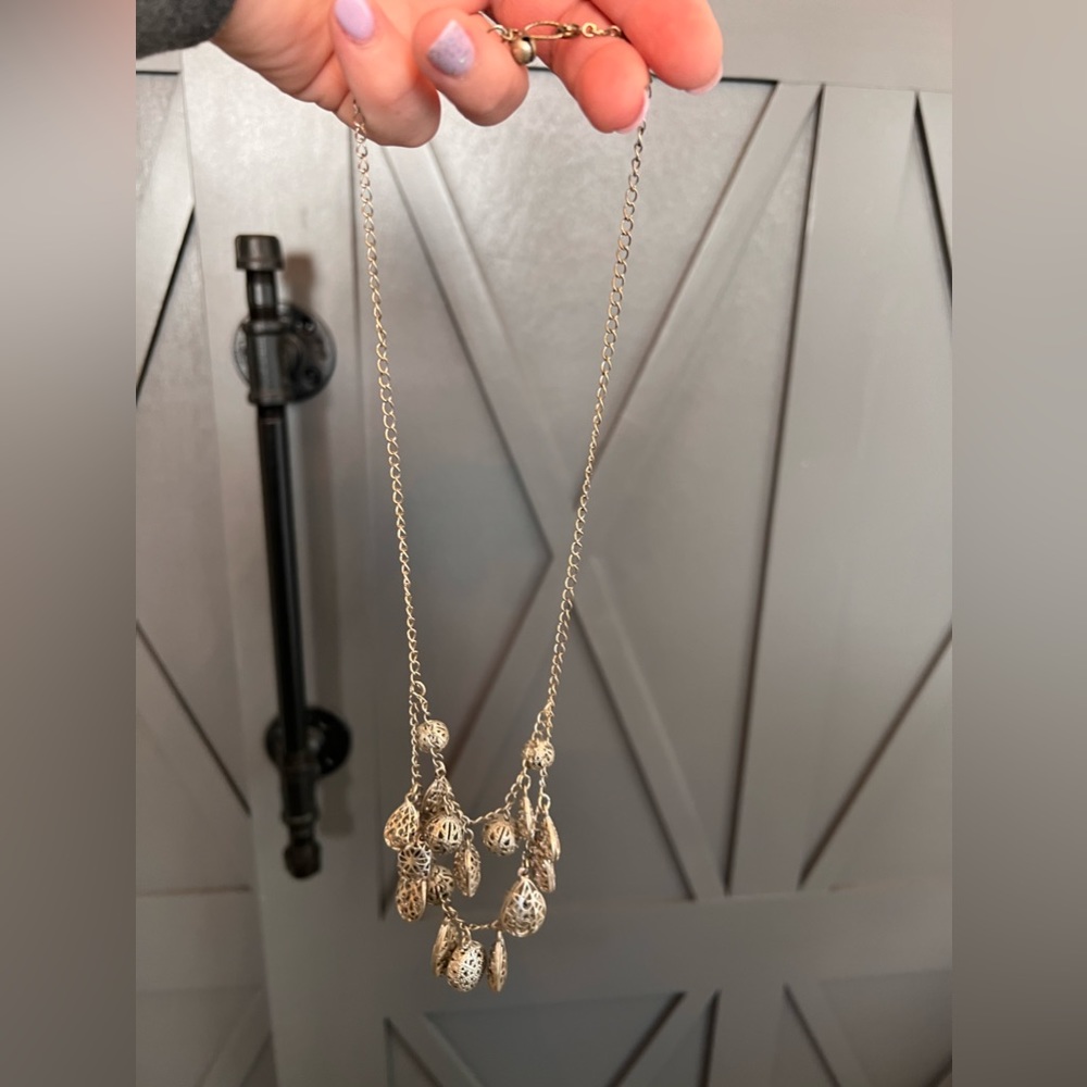American Eagle necklace silver